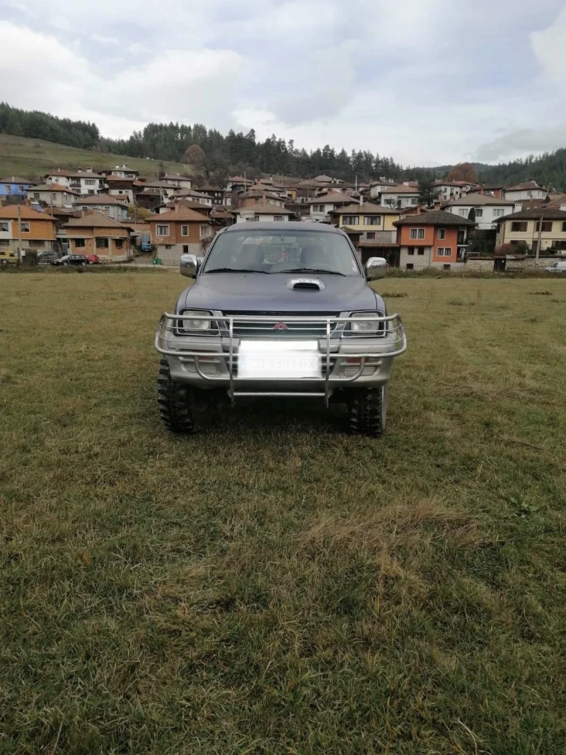 Mitsubishi L200, снимка 4 - Автомобили и джипове - 52520358