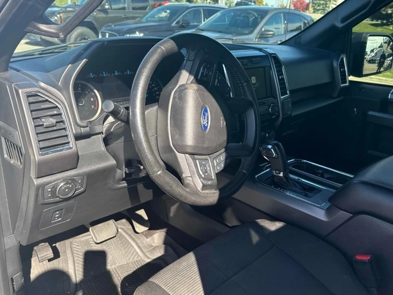 Ford F150 2016 4WD * БЕЗ ПЪРВОНАЧАЛНА ВНОСКА, снимка 9 - Автомобили и джипове - 52838425