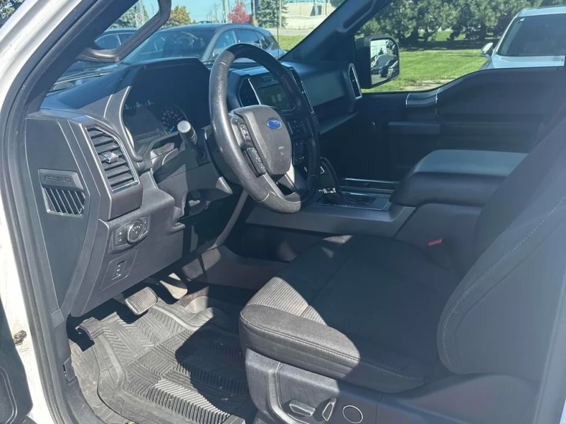 Ford F150 2016 4WD * БЕЗ ПЪРВОНАЧАЛНА ВНОСКА, снимка 12 - Автомобили и джипове - 52838425