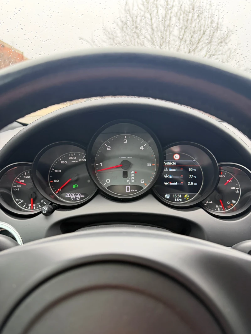 Porsche Cayenne Porsche Cayenne 4.2 GTS pac, снимка 16 - Автомобили и джипове - 53180034