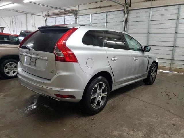 Volvo XC60 T6* PREMIER* ДИГИТАЛНО* ТАБЛО* ПОДГРЕВ* КАМЕРА* КЕ - изображение 3