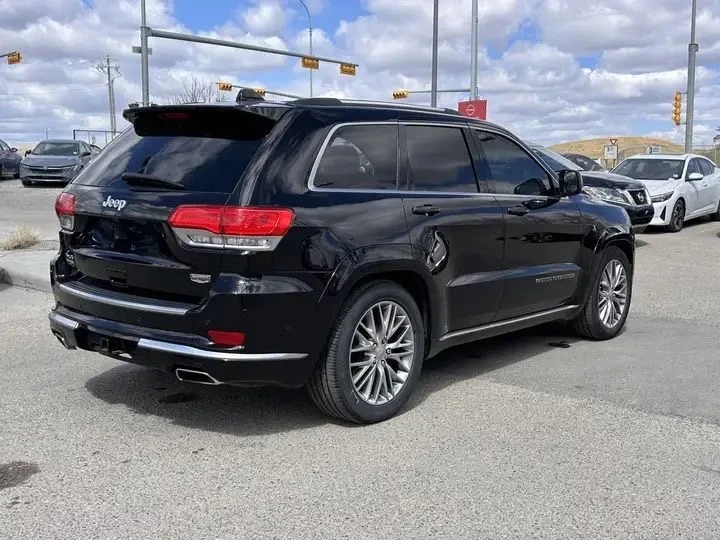 Jeep Grand cherokee SUMMIT * 5.7 HEMI * 4WD * CARFAX * ЦЕНА ДО БГ * , снимка 2 - Автомобили и джипове - 54555541