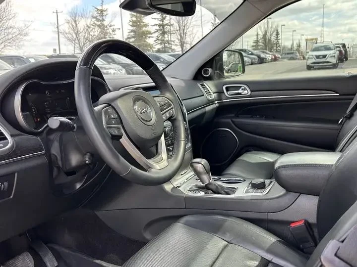 Jeep Grand cherokee SUMMIT * 5.7 HEMI * 4WD * CARFAX * ЦЕНА ДО БГ * , снимка 4 - Автомобили и джипове - 54555541