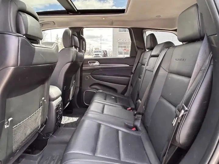 Jeep Grand cherokee SUMMIT * 5.7 HEMI * 4WD * CARFAX * ЦЕНА ДО БГ * , снимка 8 - Автомобили и джипове - 54555541