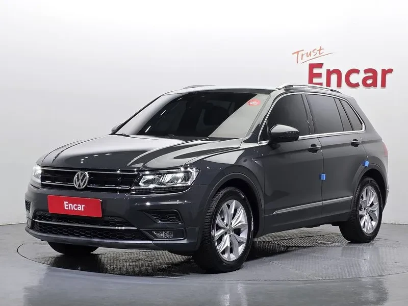 VW Tiguan 2.0 TDI PREMIUM