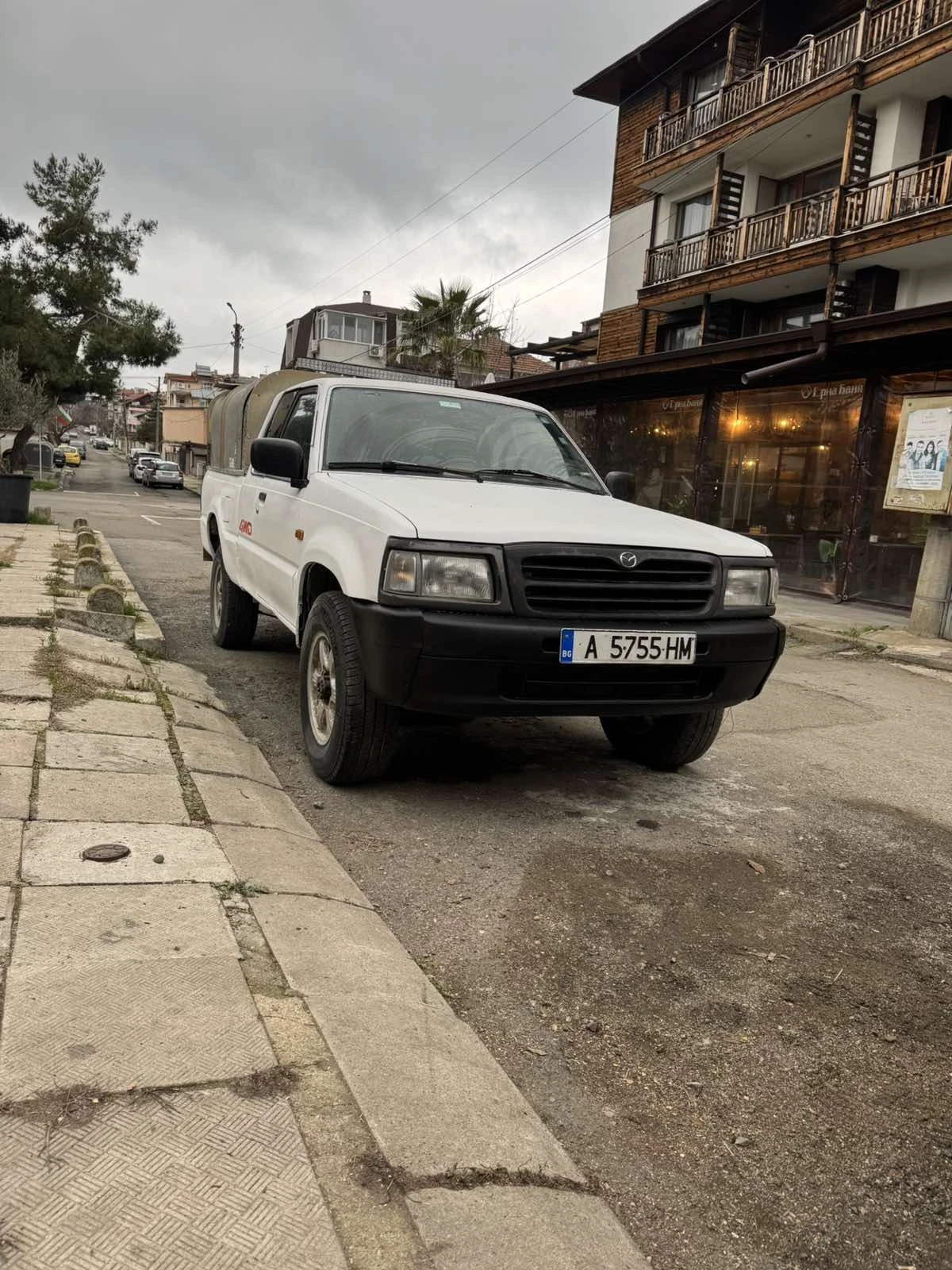 Mazda B2500, снимка 1