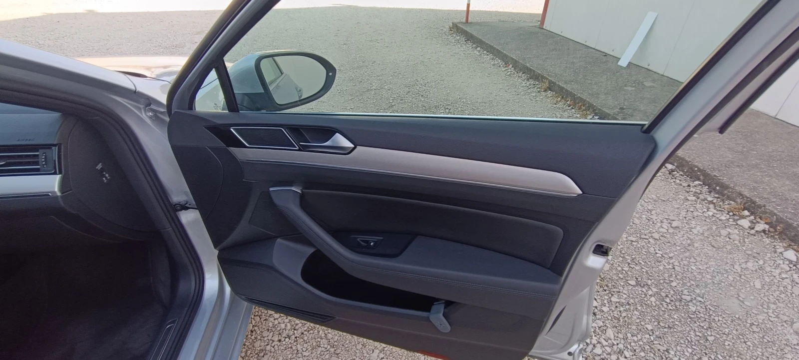 VW Passat 1.4 Plug In Hybrid, Automatic, 209000km.2016 . | Mobile.bg   14