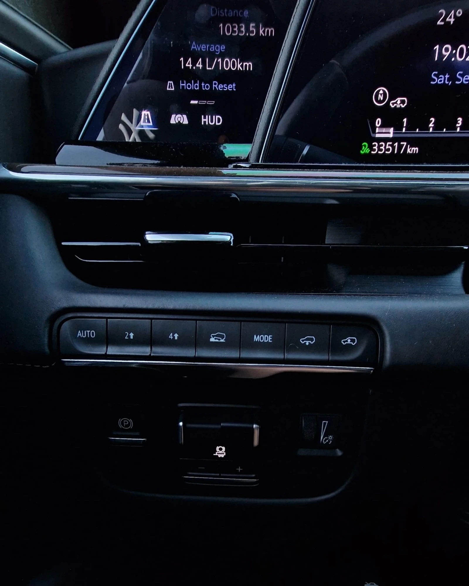 Cadillac Escalade ESV 600 SPORT PLATINUM BLACK ONYX  | Mobile.bg   13