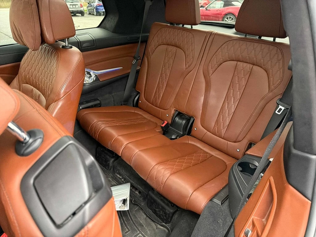 BMW X7 * xDrive40i * CARFAX *    | Mobile.bg   11