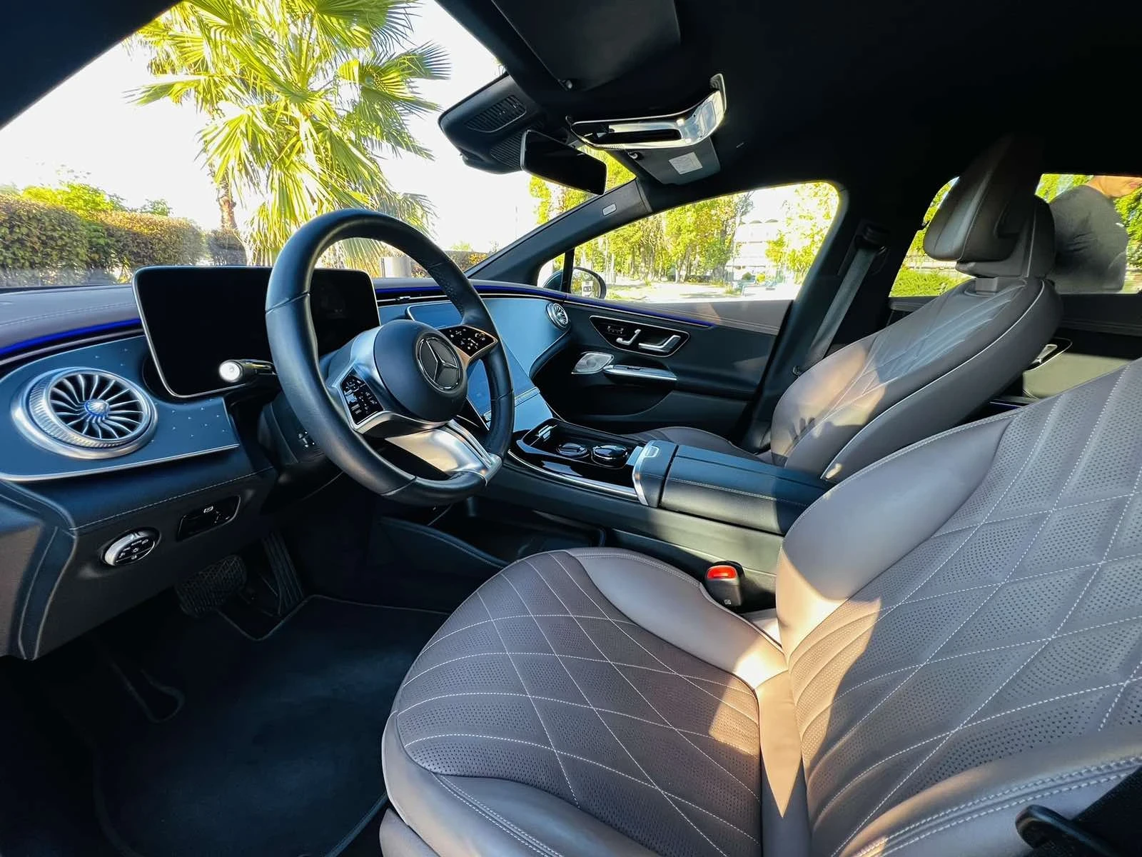 Mercedes-Benz EQE Mercedes EQE 500 4MATIK , снимка 9 - Автомобили и джипове - 53894039