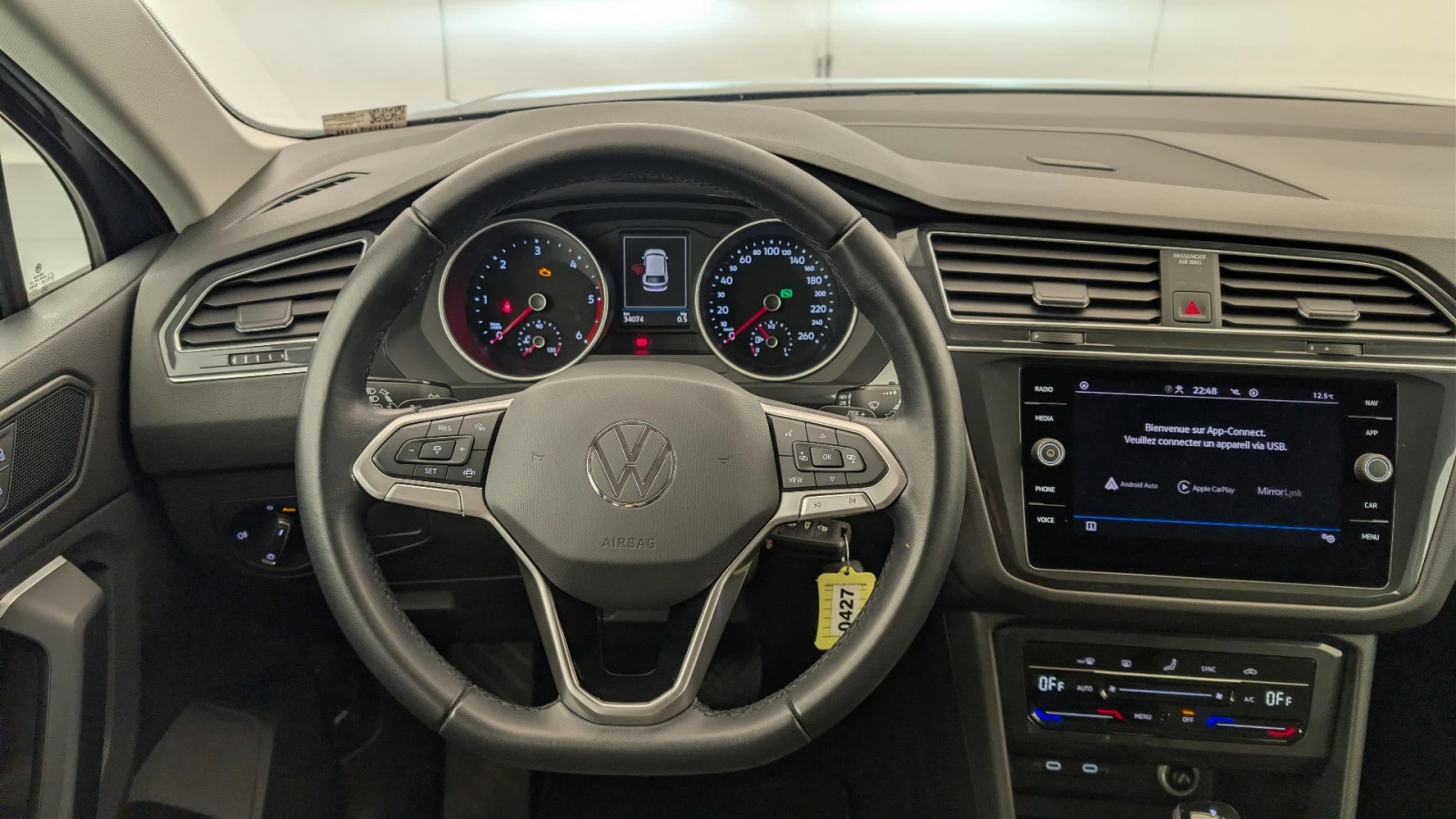 VW Tiguan 2.0 TDI Life, снимка 12 - Автомобили и джипове - 54111682