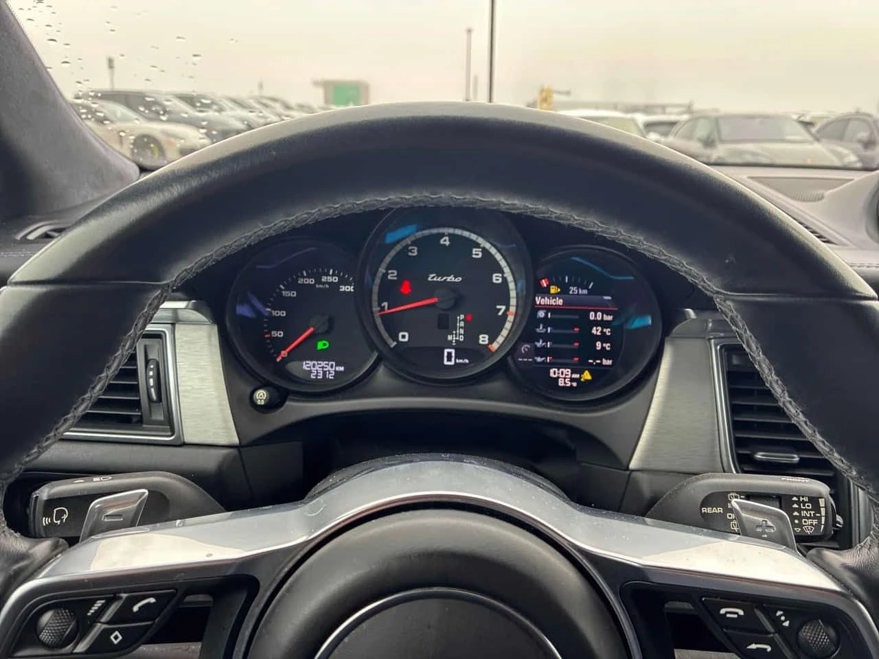 Porsche Macan * Turbo * CARFAX * Обдухване * Два ключа * , снимка 8 - Автомобили и джипове - 54210081