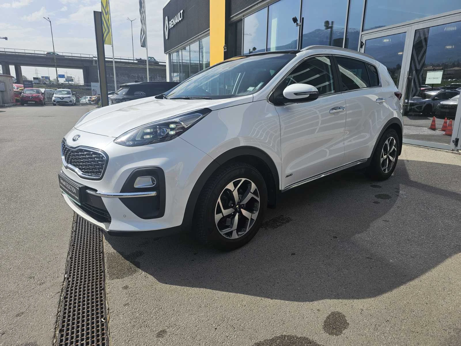 Kia Sportage 1.6 TCe 177hp EDC 4x4 * в гаранция до 01.2027