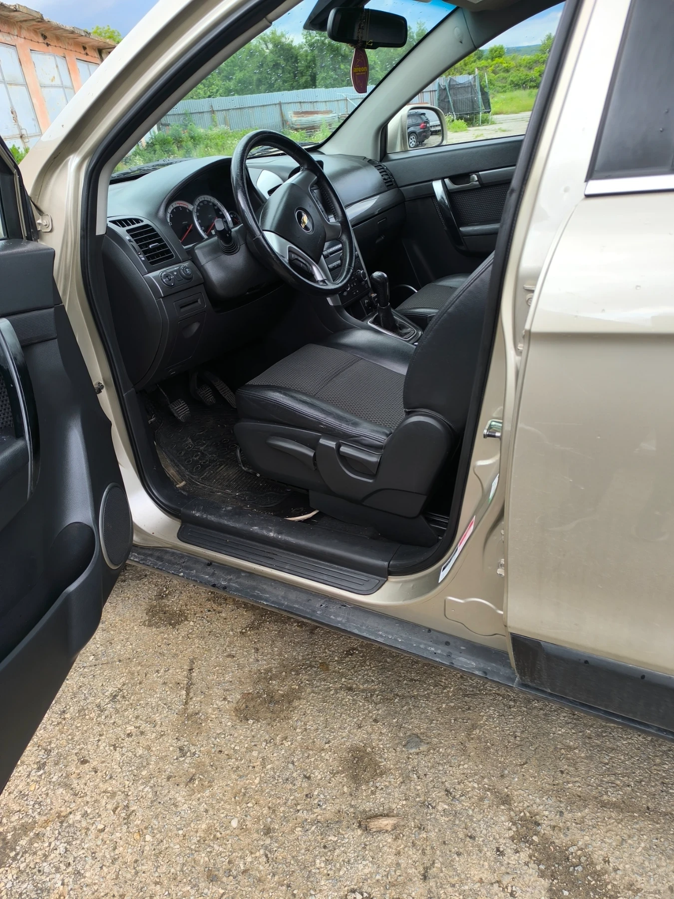 Chevrolet Captiva, снимка 3 - Автомобили и джипове - 54653754