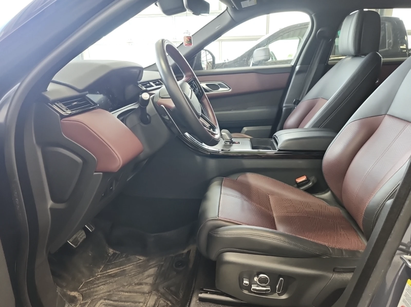 Land Rover Range Rover Velar 2024 Land Rover RANGE ROVER VELAR DYNAMIC HSE | Mobile.bg � ����������� 7