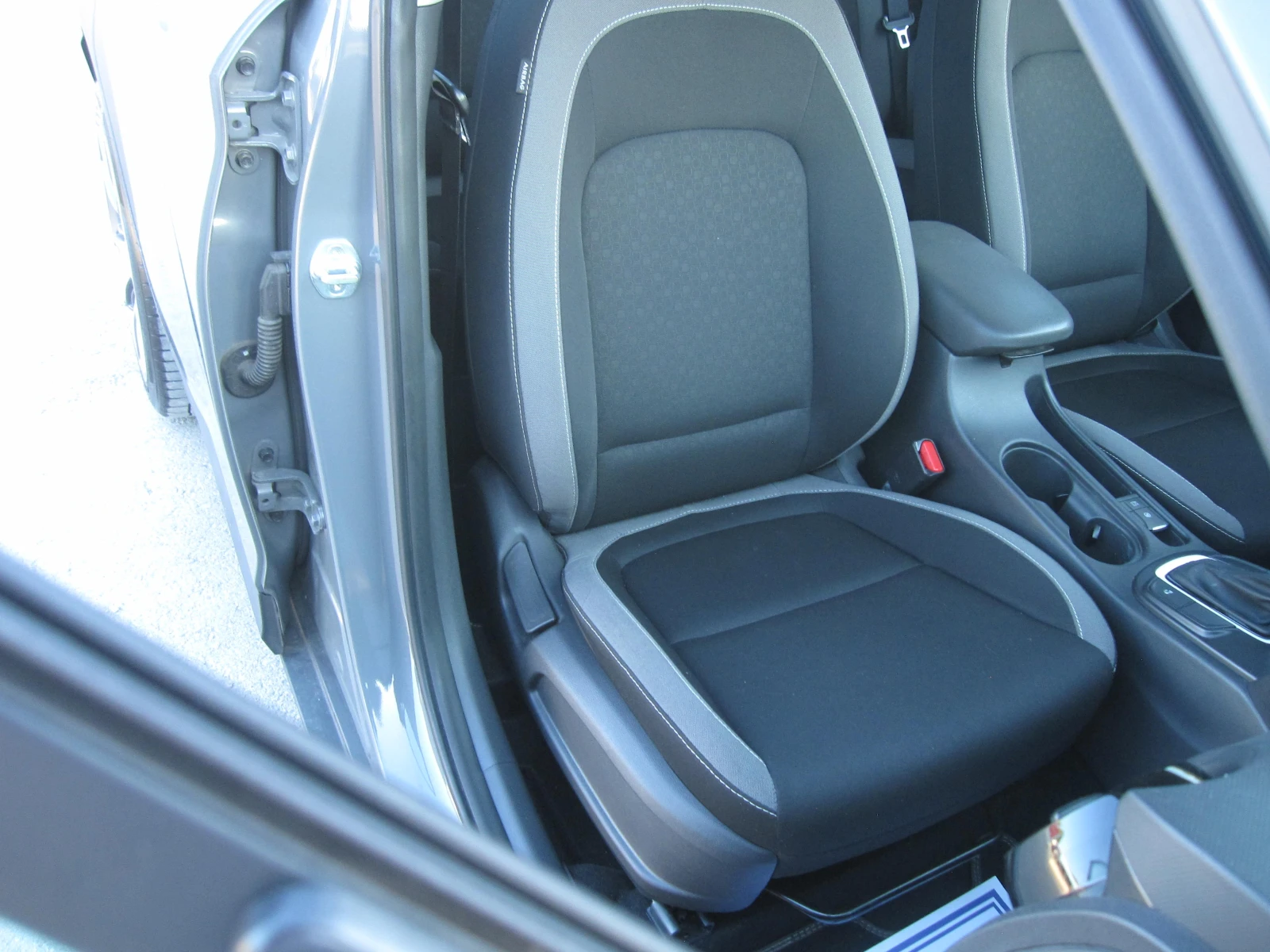 Hyundai Kona 1, 6-Хибрид, снимка 11 - Автомобили и джипове - 55618483