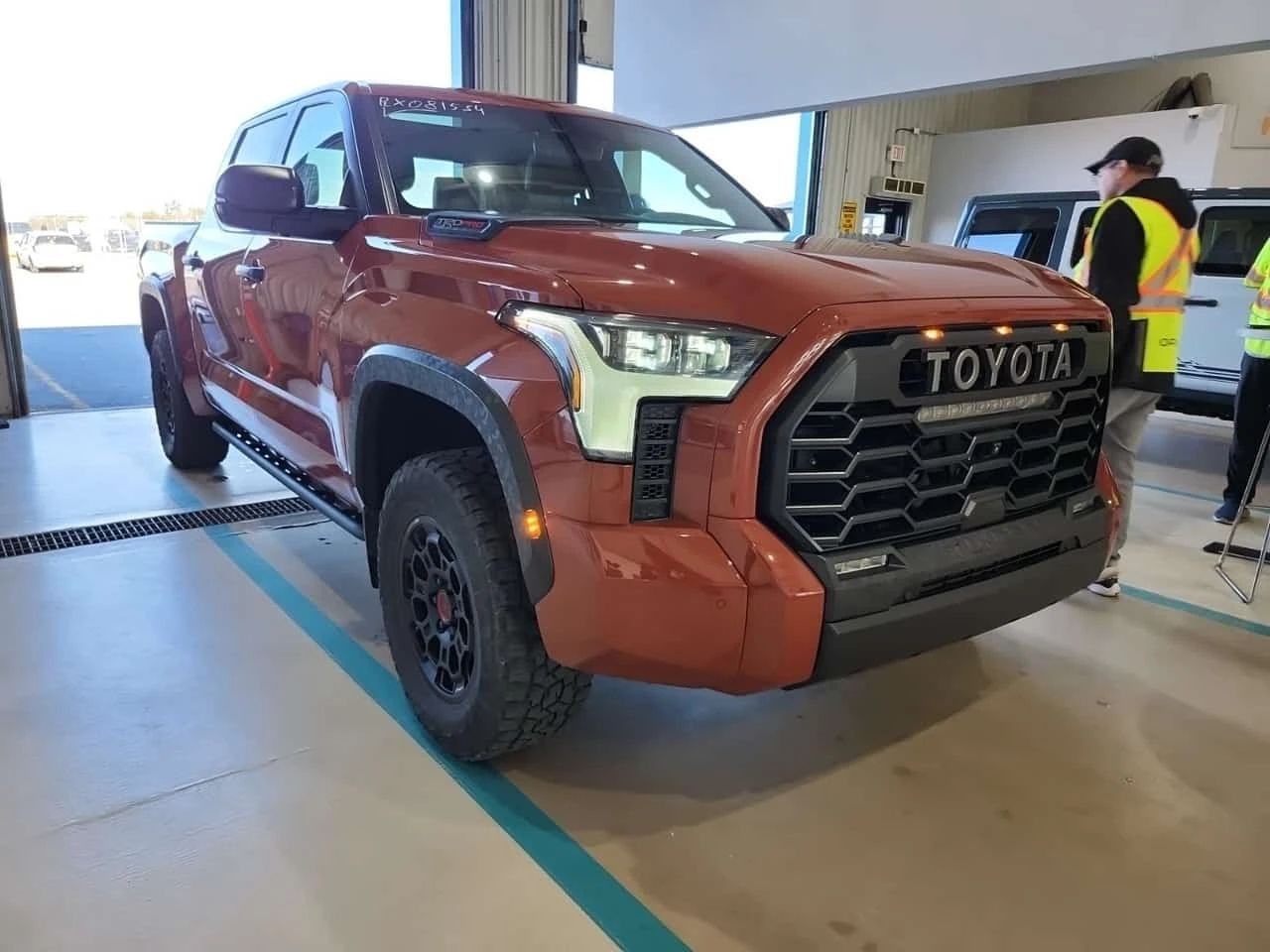 Toyota Tundra * 4x4 Crewmax Limited Hybrid Crew Cab Short Bed *  | Mobile.bg � ����������� 5