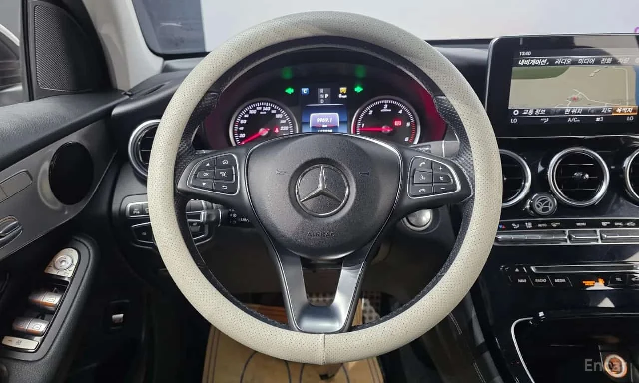 Mercedes-Benz GLC * GLC220 d 4MATIC Coupe * ���� �� �� | Mobile.bg � ����������� 7