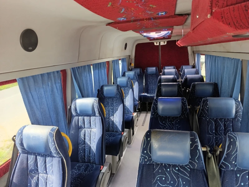 Mercedes-Benz Sprinter 518 2 КЛИМАТИКА, ПЕЧКА, АВТОМ.ВРАТА, снимка 5 - Бусове и автобуси - 51684794