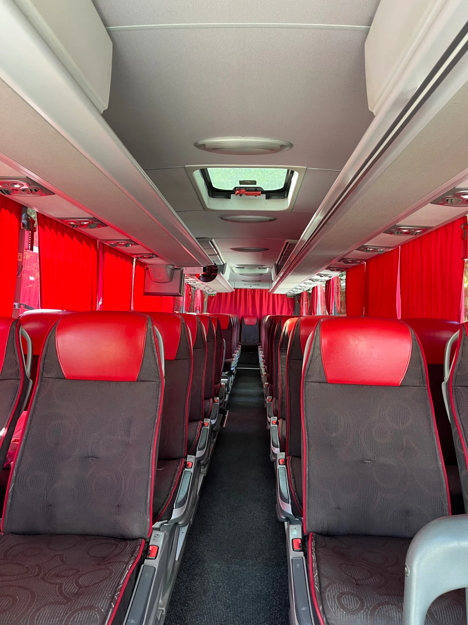 Mercedes-Benz Tourismo | Mobile.bg � ����������� 11