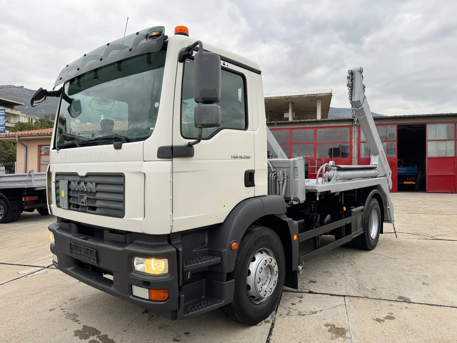 Man Tgm 18.280 , Miller AK12 MT ,   | Mobile.bg   1
