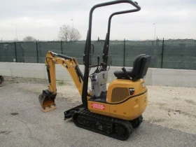Багер Caterpillar 300.9 D EXCAVATOR, снимка 2