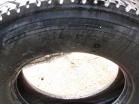 Гуми, снимка 7