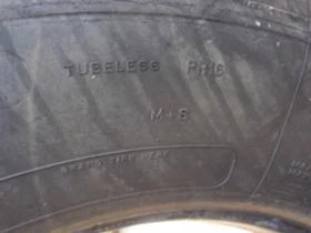 Гуми, снимка 8