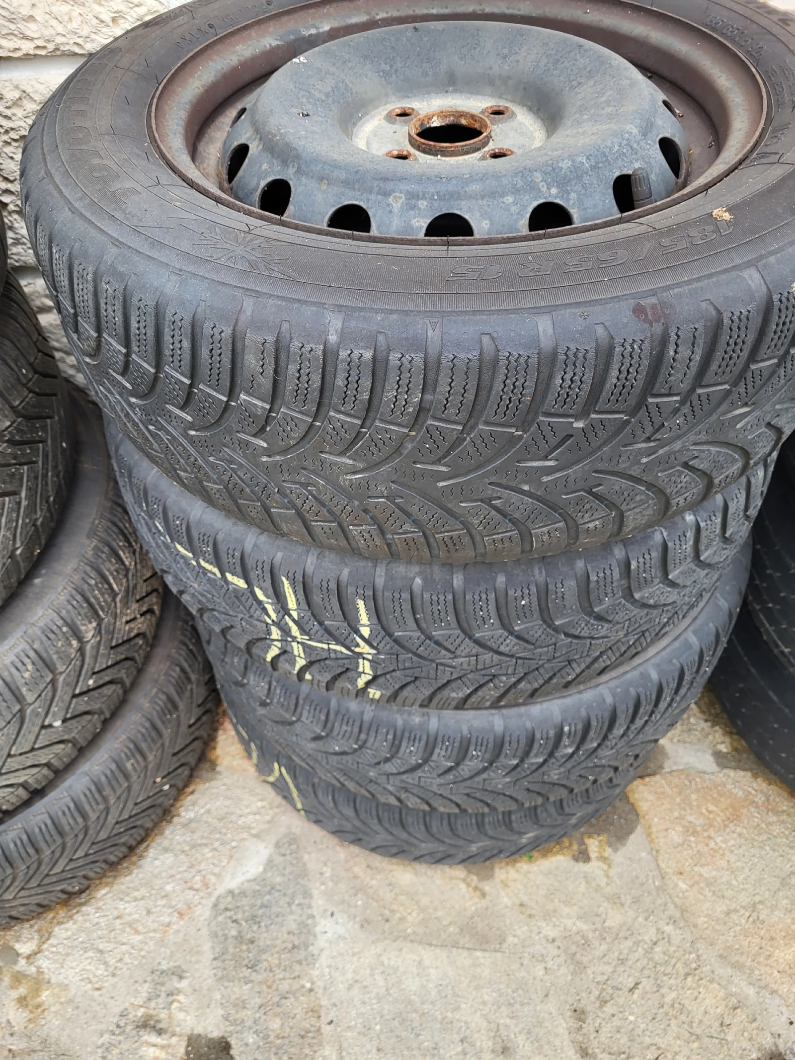    185/65R15  Hyundai I20 | Mobile.bg   3