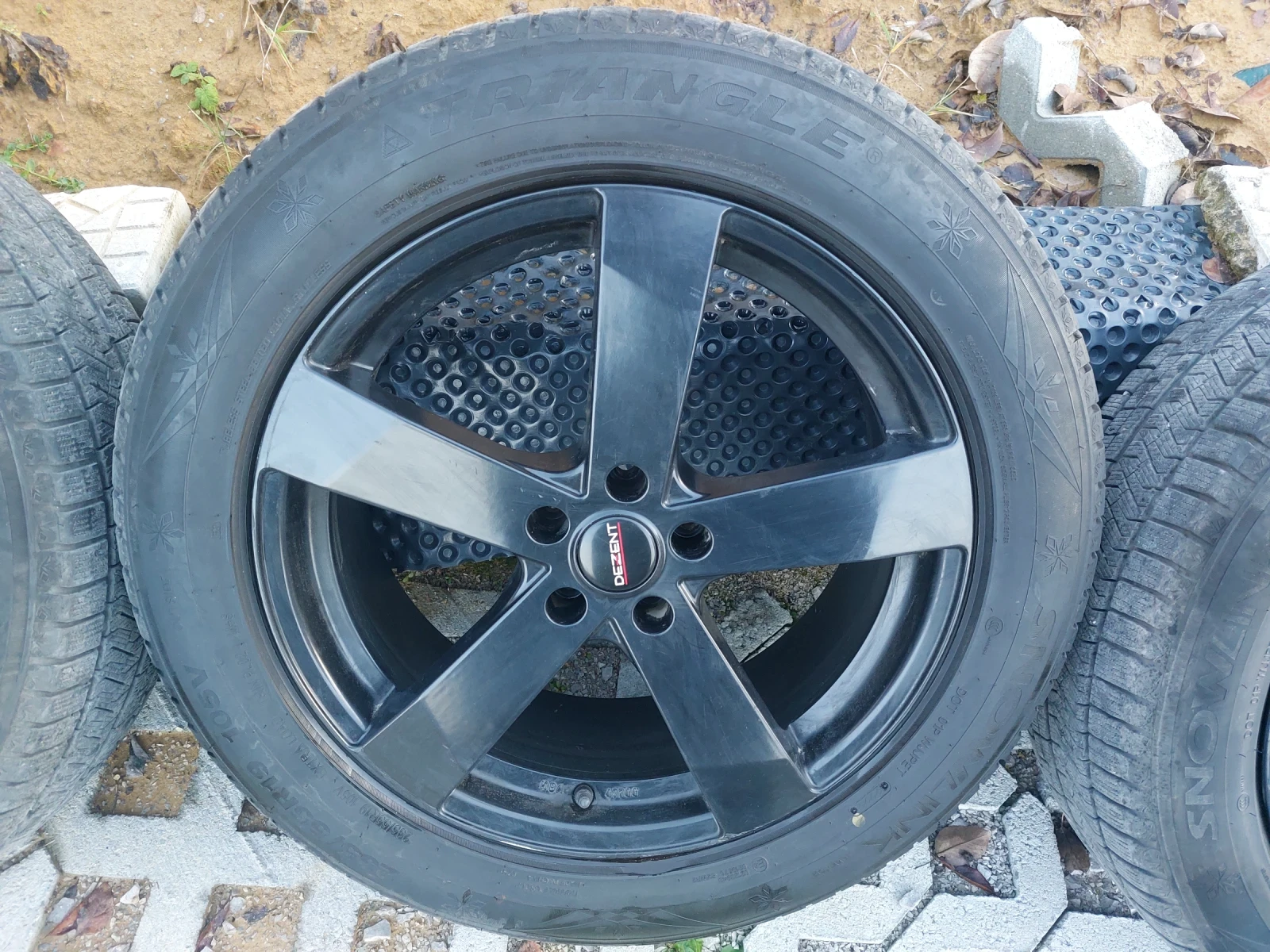 Гуми с джанти Triangle 235/55R19, снимка 5 - Гуми и джанти - 54115995