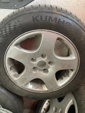 Гуми с джанти Kumho 205/55R16, снимка 1 - Гуми и джанти - 48555920