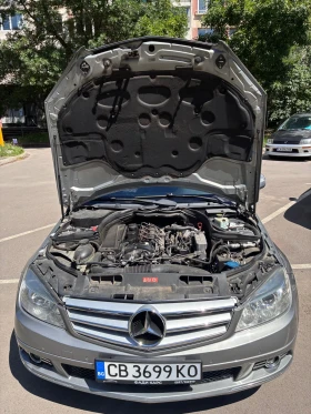 Mercedes-Benz C 220, снимка 10