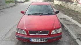  Volvo S40