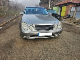 Mercedes-Benz E 320, снимка 4