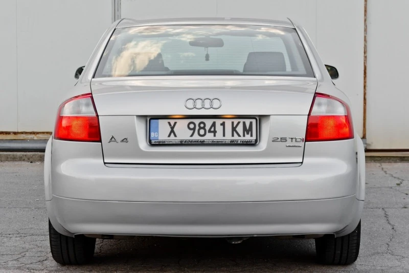 Audi A4 2.5TDI Quattro , снимка 8 - Автомобили и джипове - 47094201