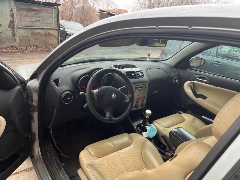 Alfa Romeo 147, снимка 5 - Автомобили и джипове - 48461799