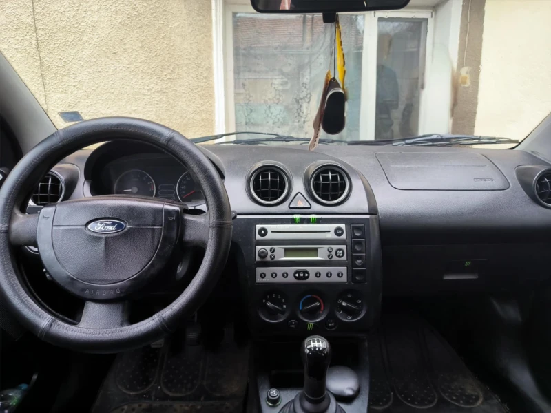 Ford Fiesta, снимка 7 - Автомобили и джипове - 48547832