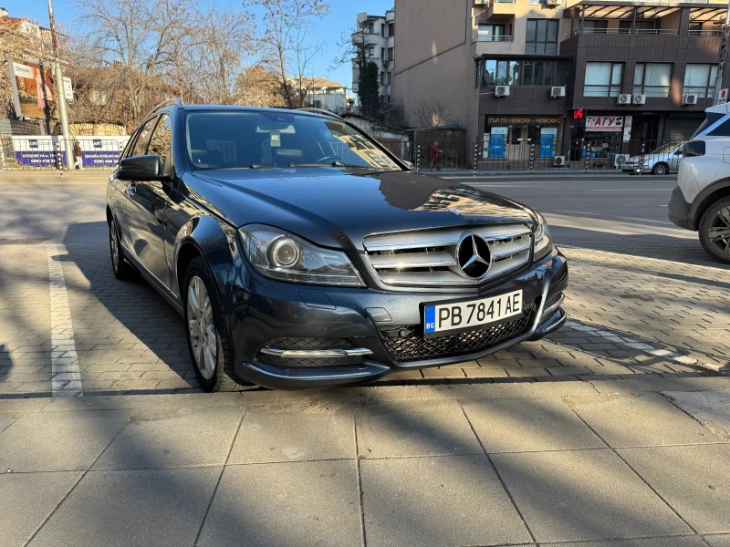 Mercedes-Benz C 220 Аvantgarde, снимка 1 - Автомобили и джипове - 48971024