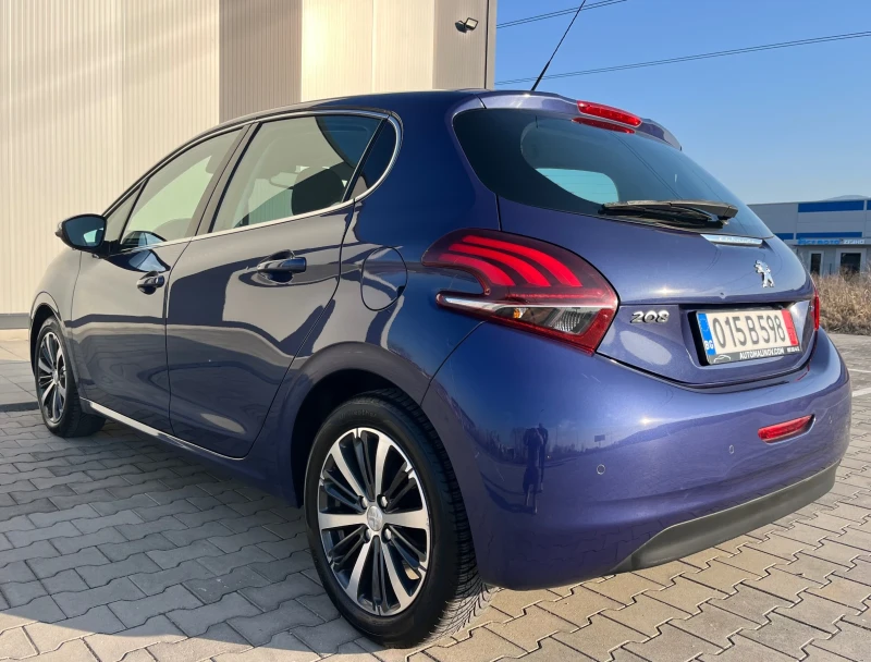 Peugeot 208 112000km, евро6, камера, навигация, гаранция, снимка 4 - Автомобили и джипове - 49118761