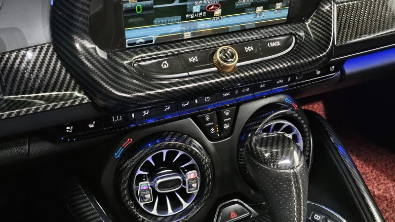 Chevrolet Camaro SS 6.2 V8 / Доставка за малко над 2 месеца, снимка 17 - Автомобили и джипове - 52468911