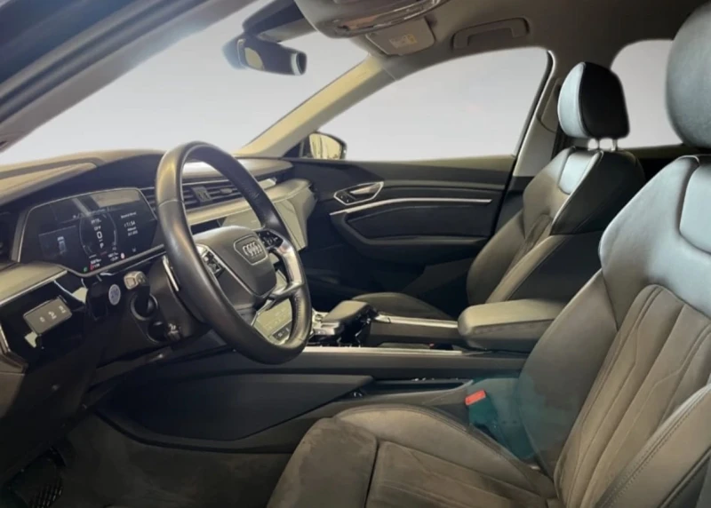 Audi E-Tron Гаранция , снимка 6 - Автомобили и джипове - 53113739