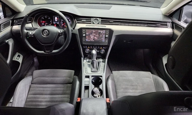 VW Passat, снимка 7 - Автомобили и джипове - 53166801