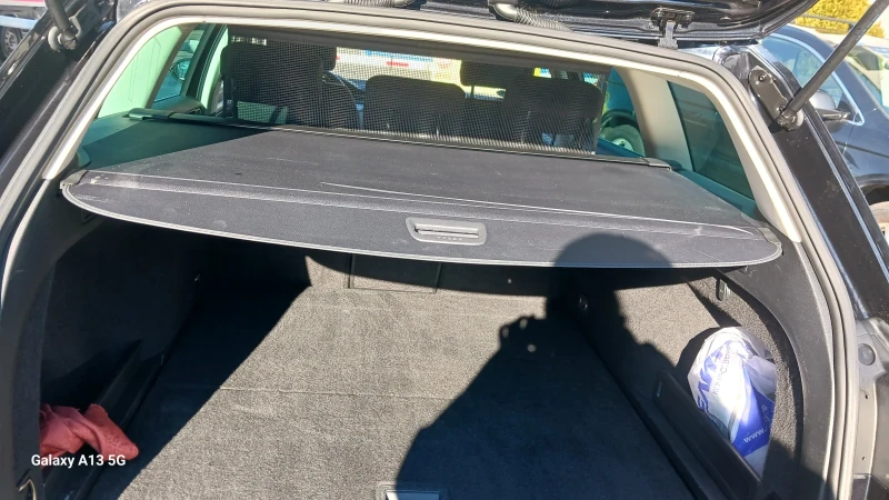 VW Passat 1.6tdi, снимка 7 - Автомобили и джипове - 53501084