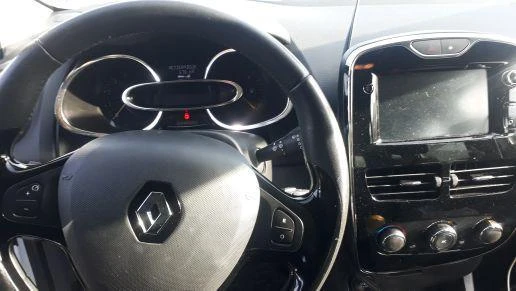 Renault Clio 1.5 TDI, снимка 4 - Автомобили и джипове - 53829251