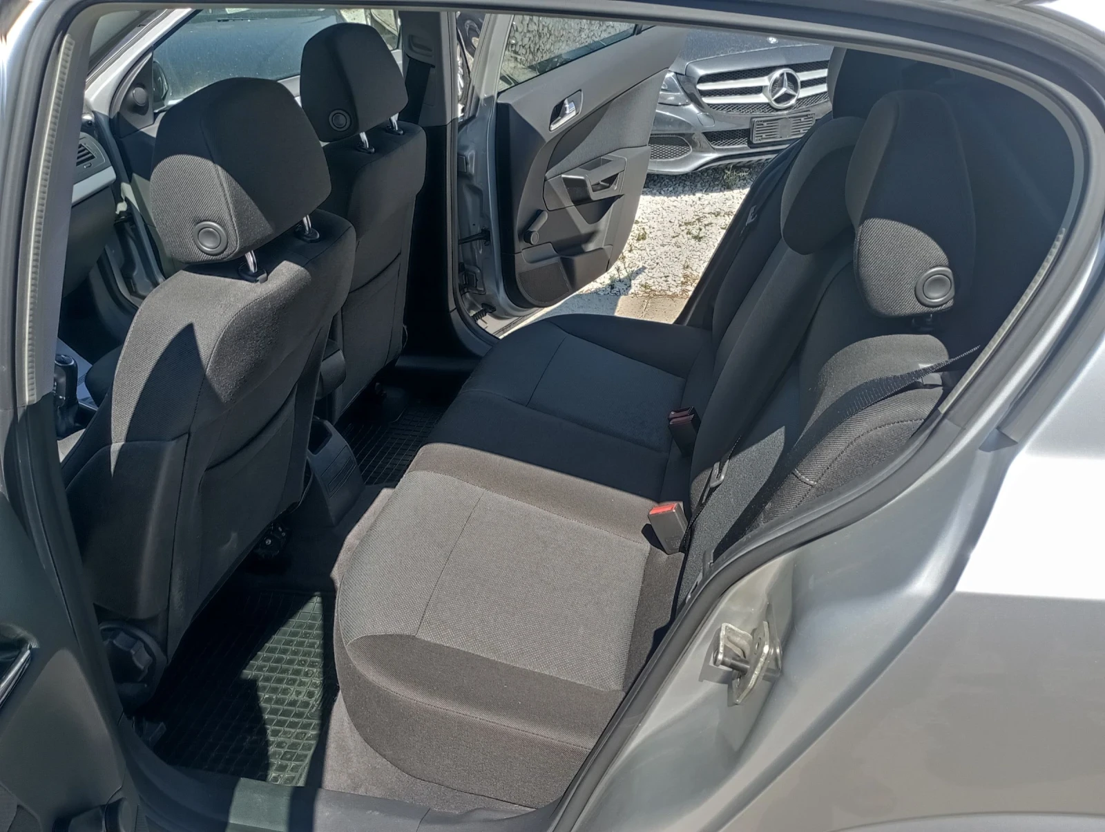 Opel Astra 1.4, 90кс - изображение 8