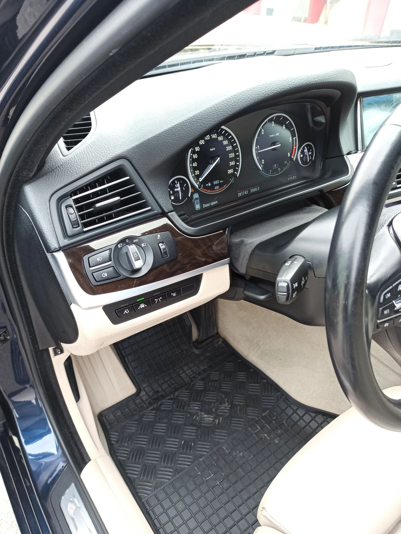 BMW 520 Xdrive/LED/Facelift/Euro6B/ | Mobile.bg � ����������� 10