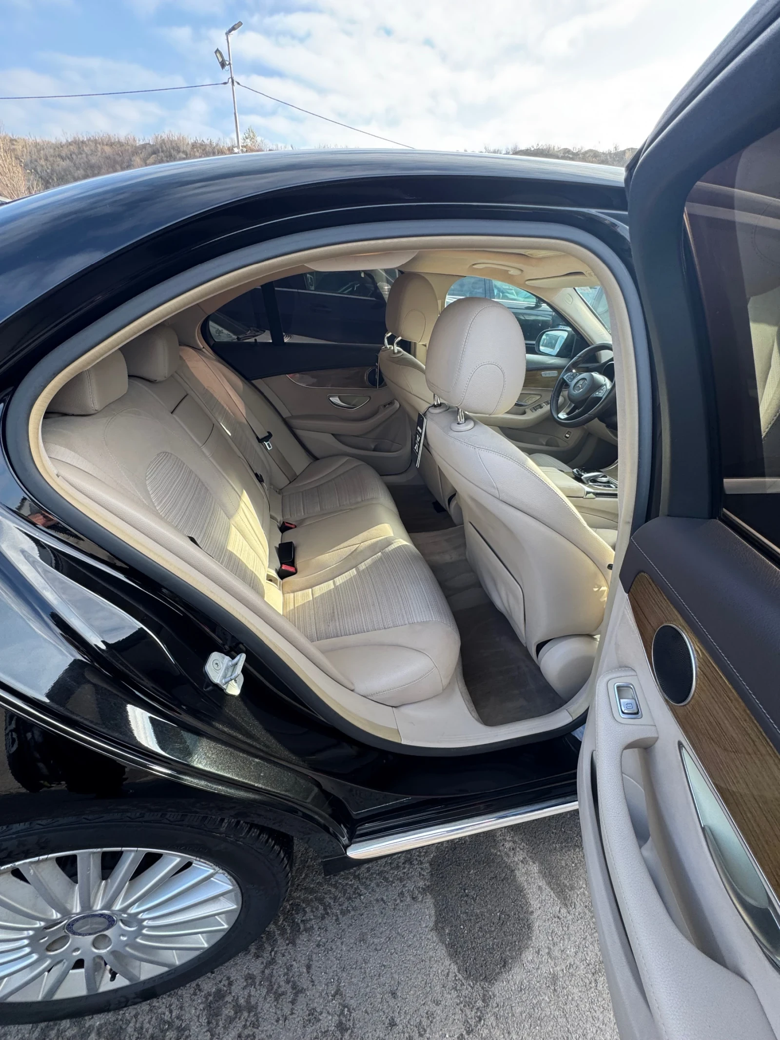 Mercedes-Benz C 220 Bluetec - изображение 8