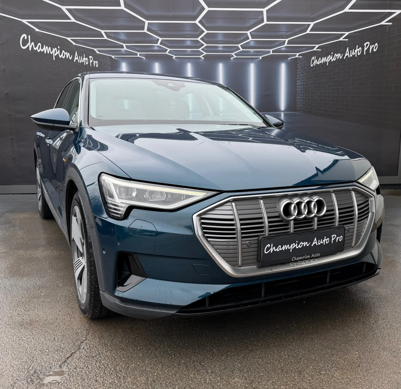 Audi E-Tron ��������  | Mobile.bg � ����������� 3