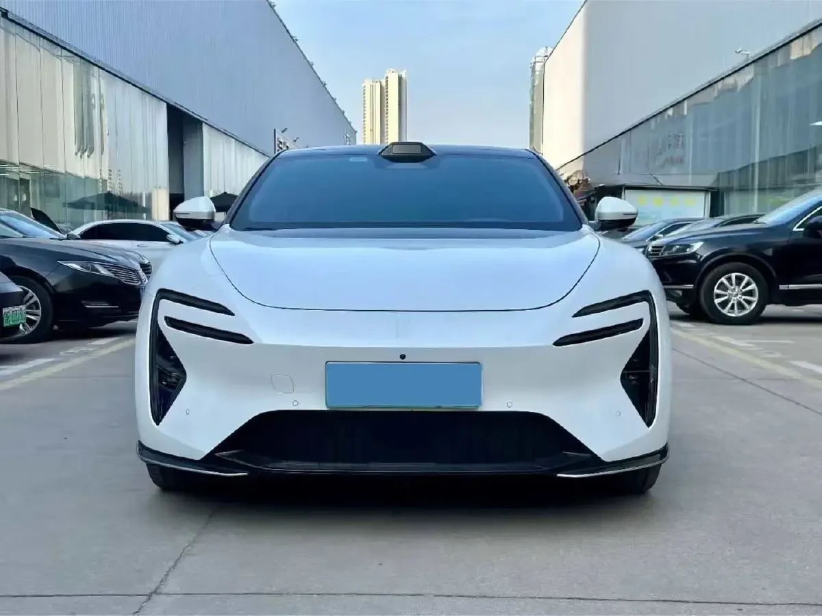 Avatr 06 Magic Carpet  | Mobile.bg � ����������� 3