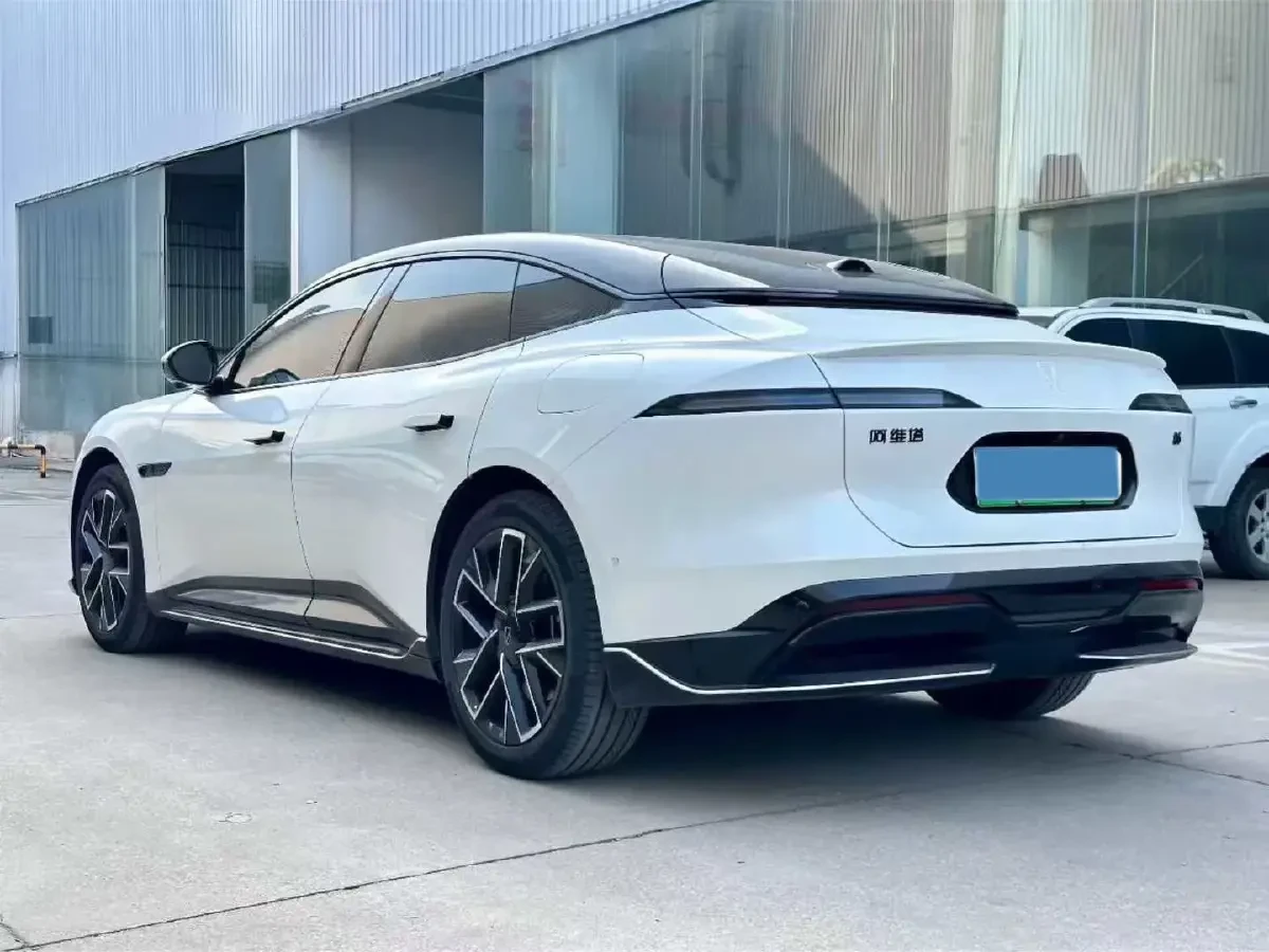 Avatr 06 Magic Carpet  | Mobile.bg � ����������� 6